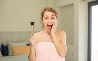 Astuces express pour un teint éclatant en un clin d'œil !