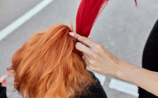 Astuces pour une perruque qui reste en place !